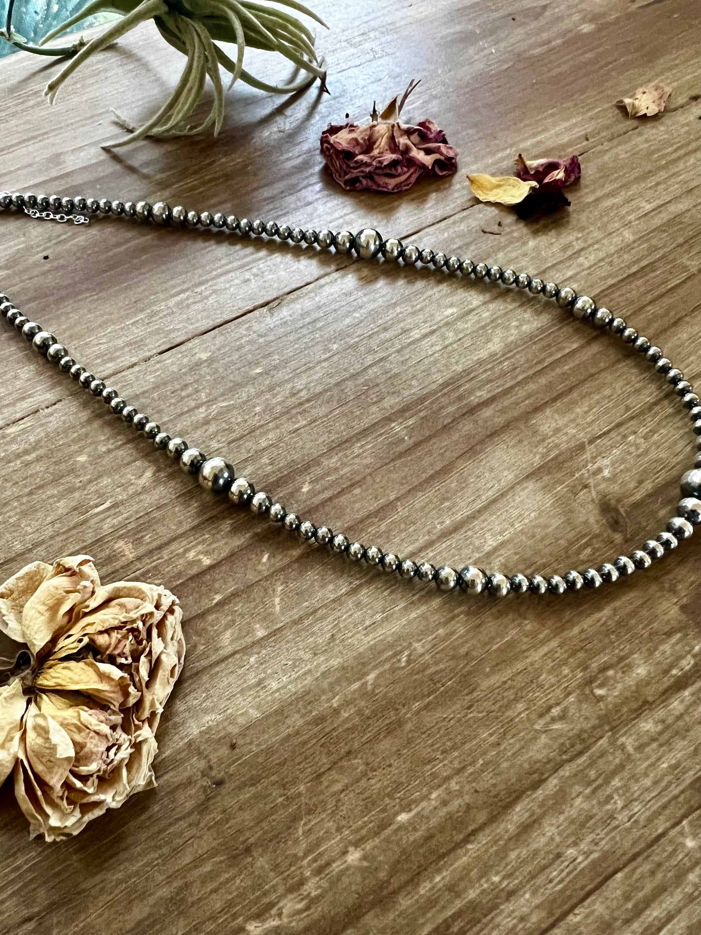 Graduated sterling silver pearl necklace – Handmade in the USA – The Bijoux FAB