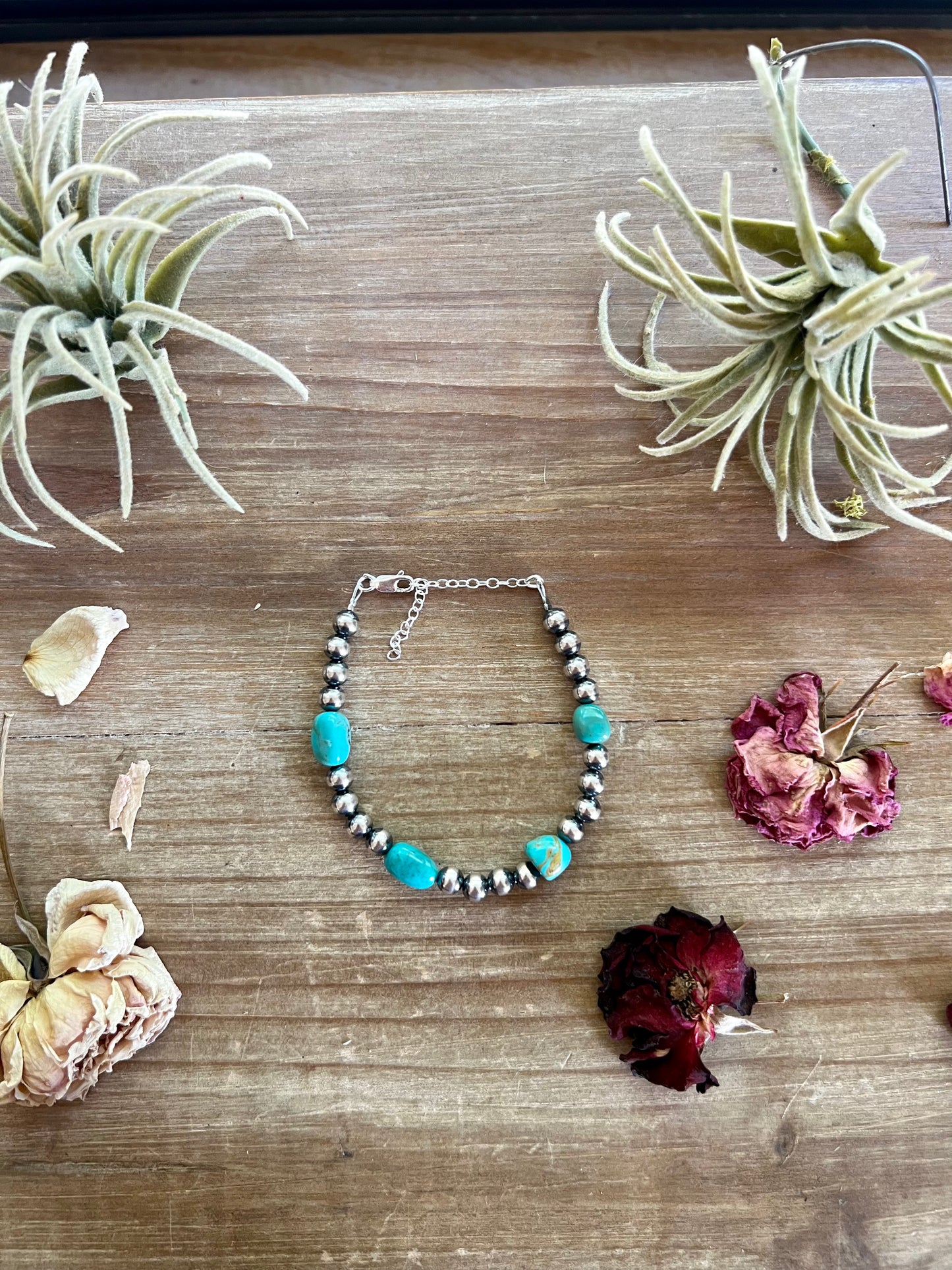 6 mm Navajos bracelet with real turquoise nuggets