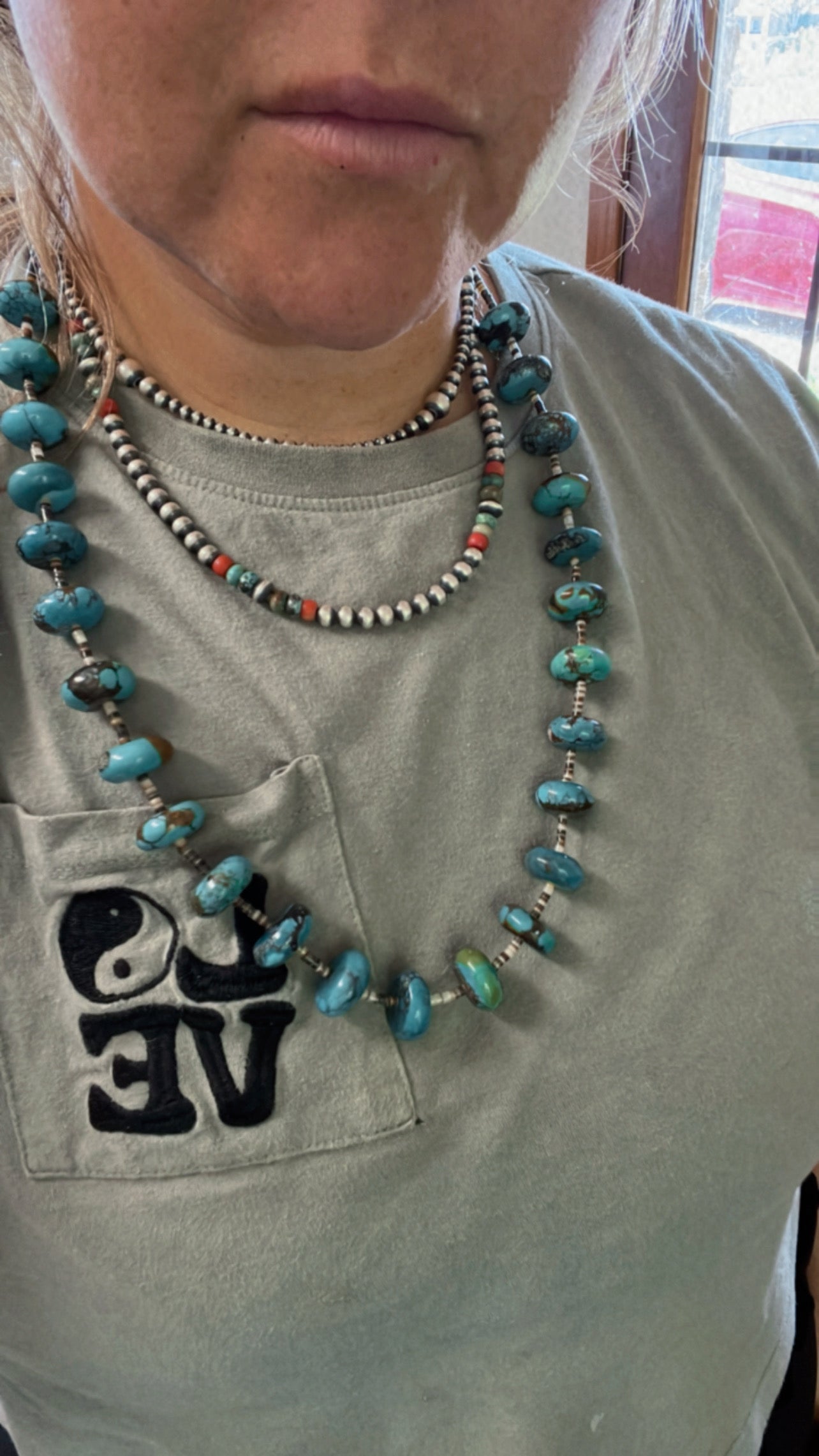 Blue turquoise rondelle necklace with shell