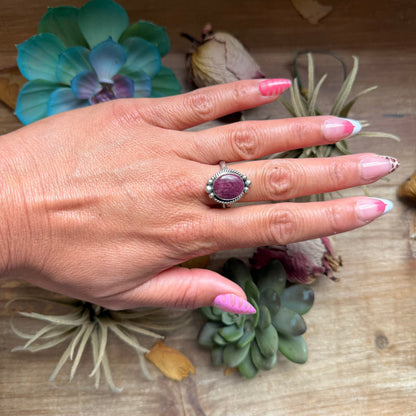 143 - Sterling Silver Purple Spiny Oyster Medicine Man Eye Stamped Stacking Ring by Jason Ogg