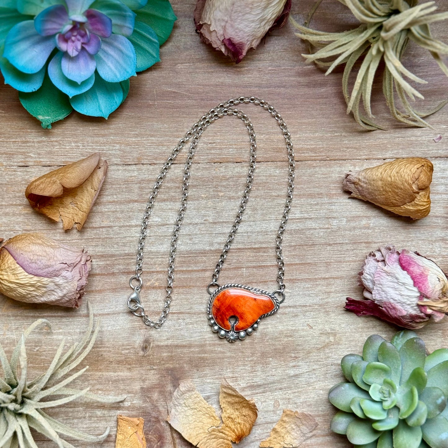 116 - Sterling Silver Orange Spiny Oyster Bear Fixed Chain Necklace by Jason Ogg