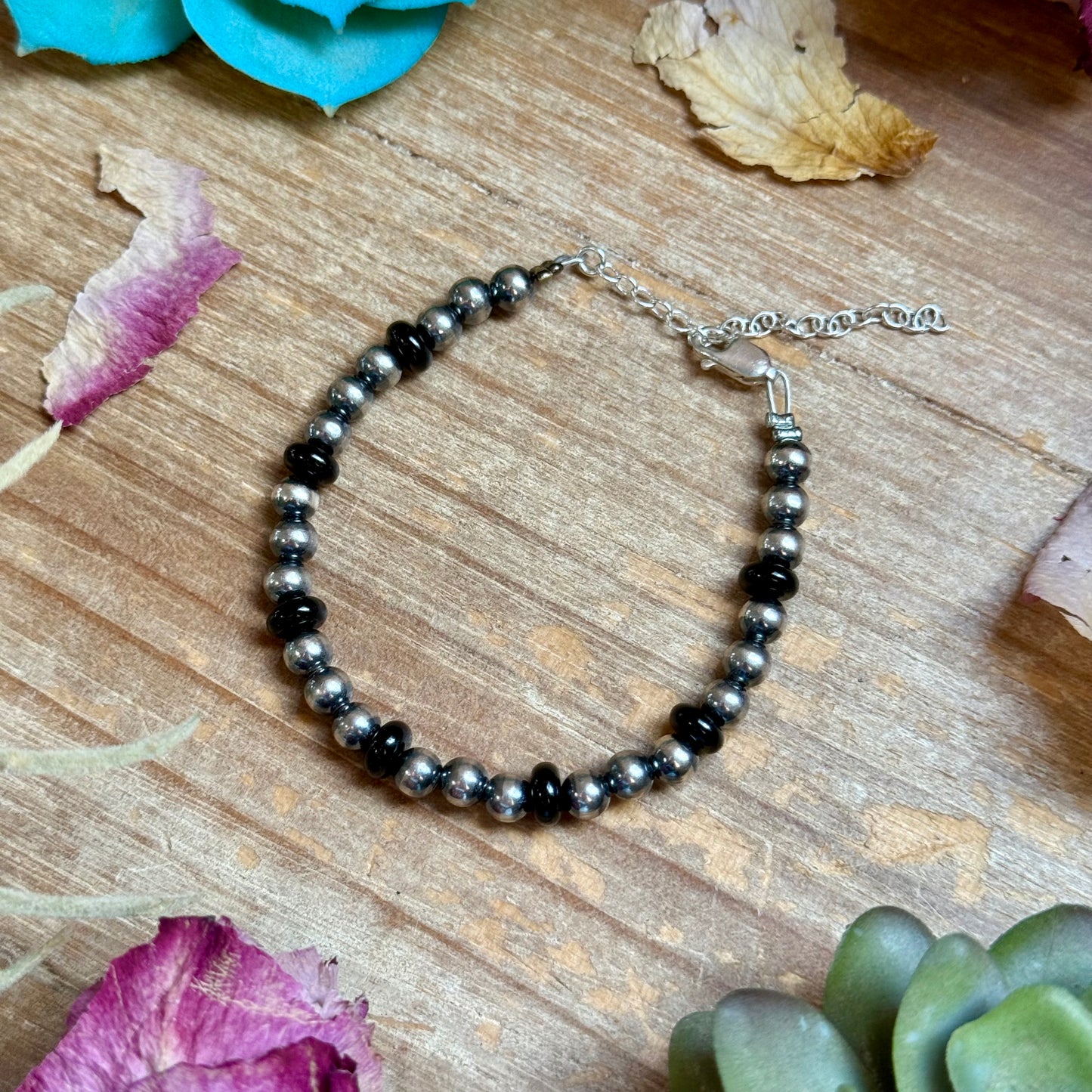 Black Onyx & Sterling Silver Pearl Bracelet – 5mm