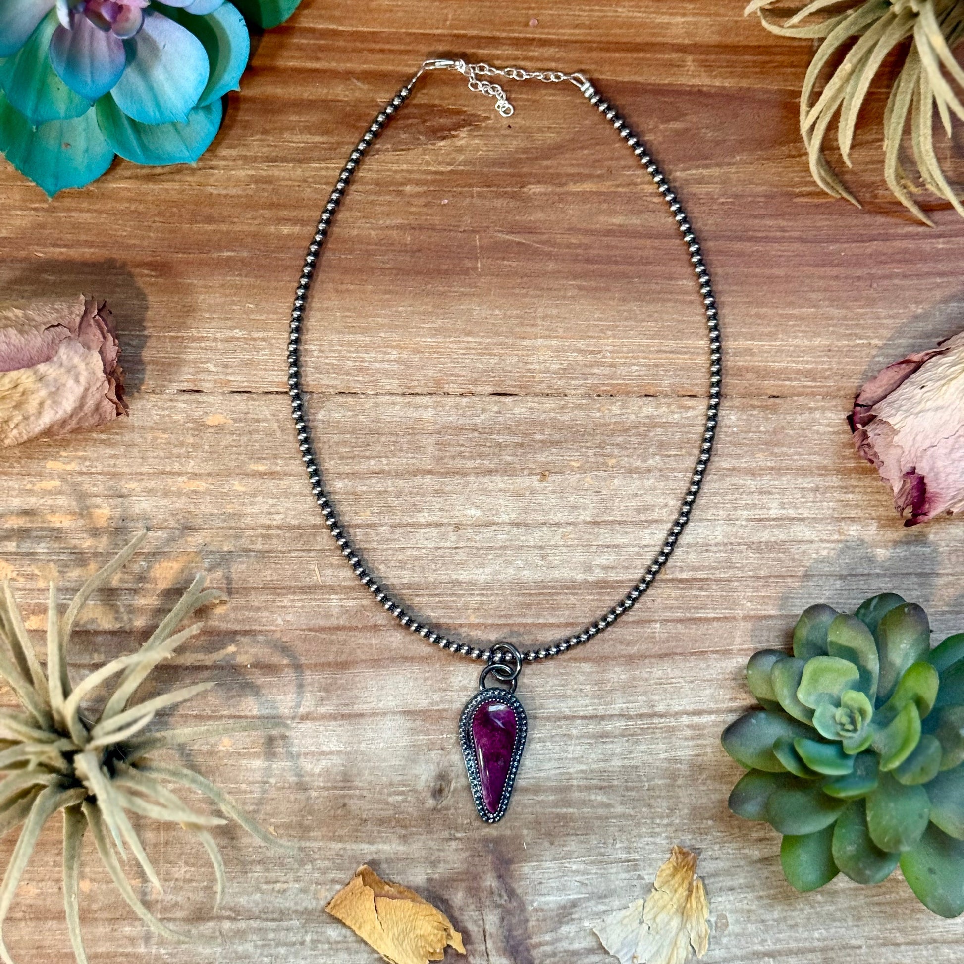 
Purple spiny oyster sterling silver pendant with free sterling silver pearl necklace handmade by The Bijoux FAB
