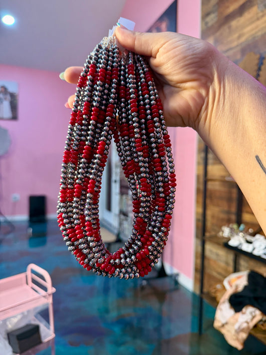 5MM NEKLACE RED DYE CORRAL