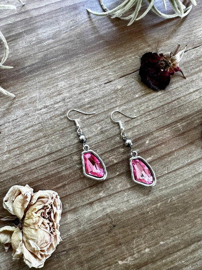 Pink dangle and Sterling Silver Pearls earrings