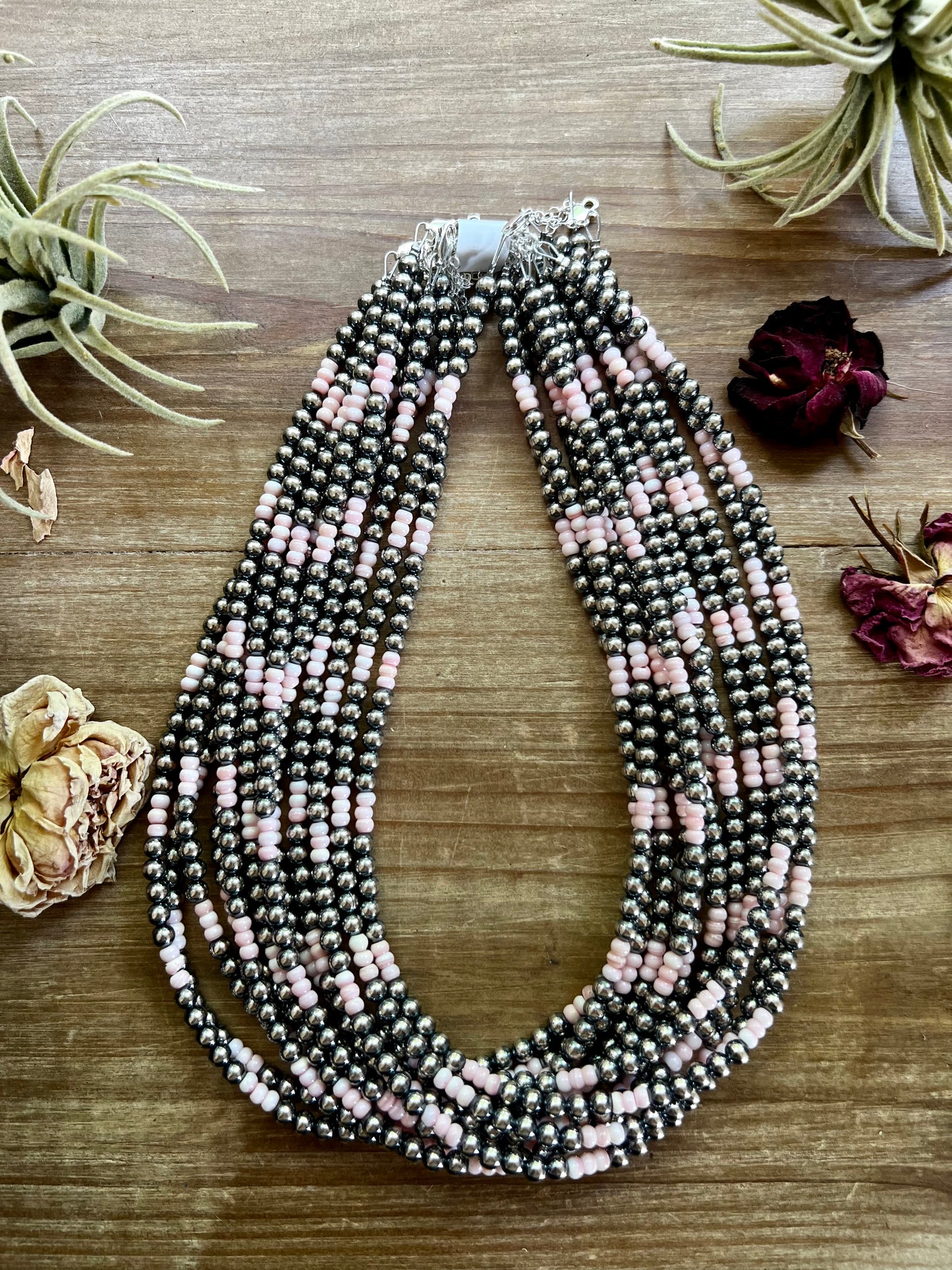 18 Inch 5 mm Navajos necklace with pink conch rondelle