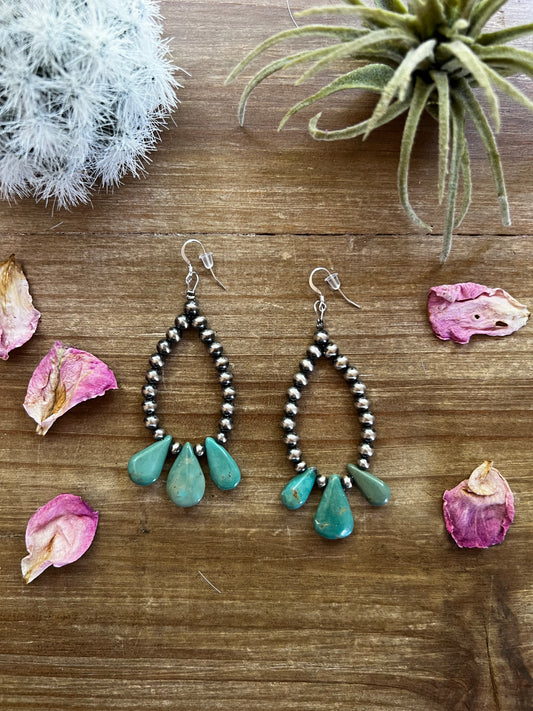 Teardrop turquoise and Sterling Silvers Pearls earrings - spring